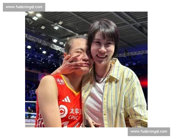 泪洒赛场!王奥芊扑向赵蕊蕊哽咽,上海队新星演绎女排精神传承 泪洒赛场!王奥芊扑向赵蕊蕊哽咽,上海队新星演绎女排精神传承