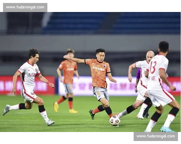 铃木彩艳：留欧踢球是长期目标，暂不考虑婚姻